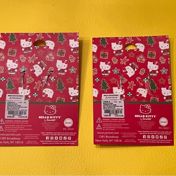Hello Kitty Christmas earrings bundle - Picture 5 of 7